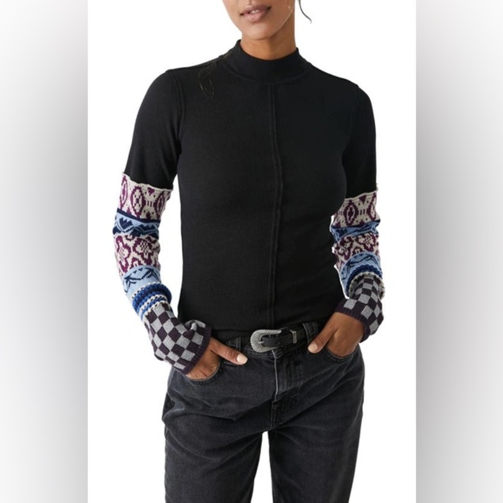 NWT We The Free Gorgeous Cuff Thermal Top - Size XS
